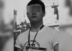 Проходят похороны погибшего во время соревнований 14-летнего ватерполиста из Волгограда