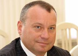 Жена главы Волгограда Виталия Лихачева за год заработала в 6 раз больше мужа