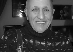 Умер известный волгоградский дизайнер и фотограф Рафаэль Мурадьян