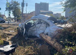 Волгоградец на Mercedes-Benz отправил двоих в морг и пустился в бега