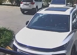 Трое детей «обстреляли» камнями китайский внедорожник в Волгограде 