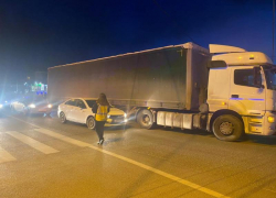 Судьбу водителя раздавившей ребенка фуры решают в Волгограде