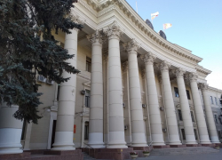 Посчитали средний возраст депутатов Волгоградской областной думы