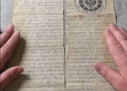Уникальные документы 130-летней давности показал волгоградский краевед