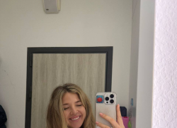 На чтение книг запоем подсела блогер-миллионник Аня Покров