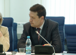 Уволенного главу горхозяйства Волгограда обвинили в уголовном преступлении 