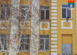 В Волгограде учеников выселили из-за ремонта школы 