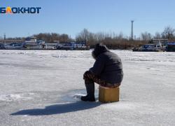 Ходят за водой на прорубь: четыре тысячи волгоградцев остаются вторые сутки без воды 
