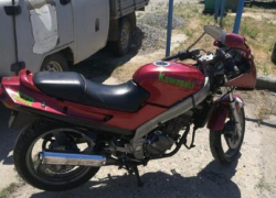 Два человека улетели в кювет с "японца" из-за ливня под Волгоградом