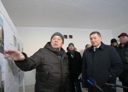 Стало известно, чем на самом деле занимается губернатор Андрей Бочаров