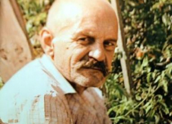 Попал на камеры: мужчину в черной шапке ищут в Волгограде 