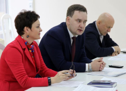 Вице-губернатор Попков украл у федерального министра поздравление с Днем работников культуры