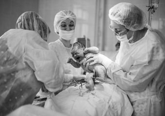 Вы отговорили мою жену делать аборт. Спасибо вам, у нас чудесная дочь, - волгоградец