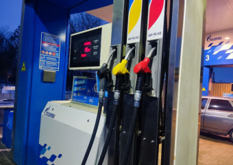 Цены на бензин без остановки ползут вверх в Волгограде