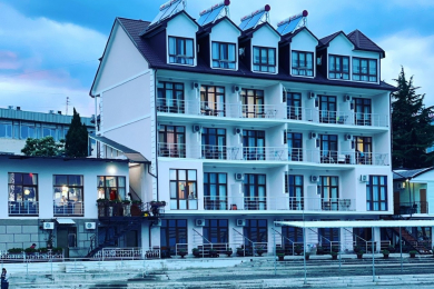 Отель «Островок» (г. Алушта) - бронь номеров открыта!  - 