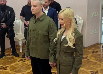 Стилист раскритиковала образы Шамана и Мизулиной в ЗАГСе: «Очень подчеркнуло возраст невесты»