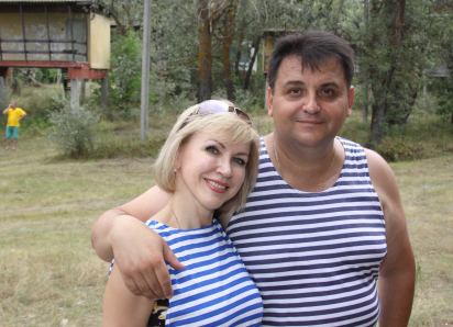 Жена бегающего от тюрьмы олигарха Олега Михеева пошла работать за 30 тысяч