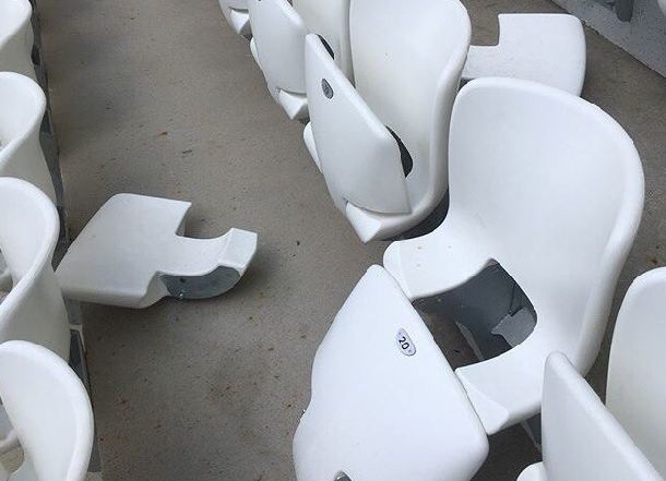 Вандалы умудрились сломать антивандальные сиденья на первом матче на «Волгоград Арене»