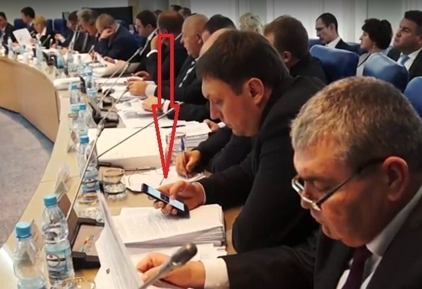 Волгоградские депутаты готовы открыть свои страницы в соцсети, лишь бы не удалять их