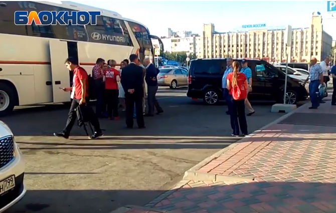 Футбольный вояж волгоградских vip-халявщиков попал на видео
