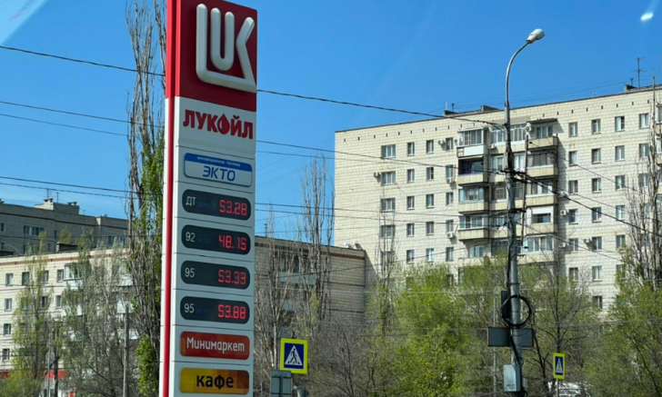 В Волгограде и области начали «ползти» вверх цены на бензин