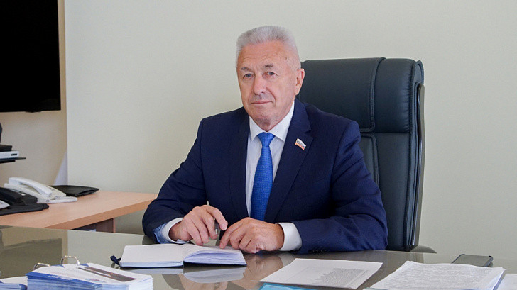 Председателю Волгоградской облдумы Александру Блошкину исполнилось 66 лет