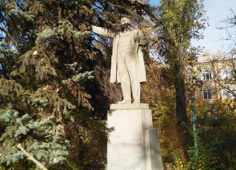 Снос памятника Ленину волгоградские коммунисты просят проверить полицию и прокуратуру
