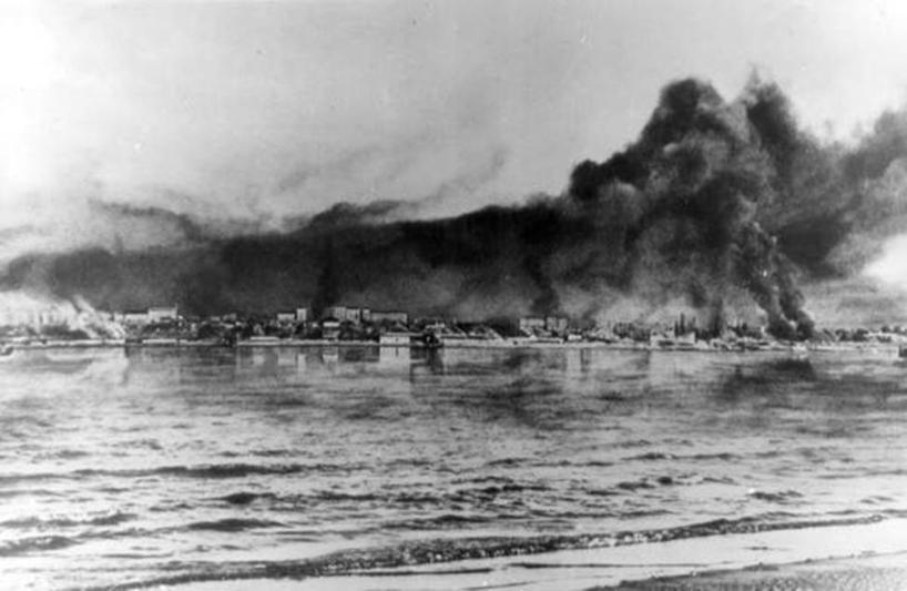 Календарь: 27 августа 1942 год – немцы потопили пароход с жителями Сталинграда