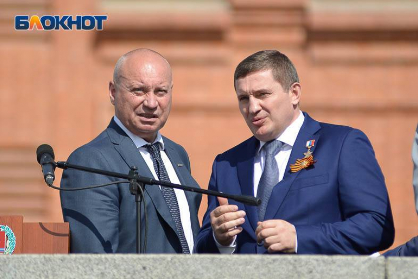 Мэр Волгограда заплатил за парад Победы для избранных 4,5 млн рублей из бюджета города