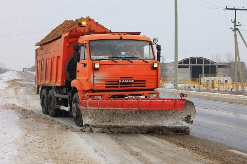 В первый день зимы на трассах Волгоградской области ожидается метель