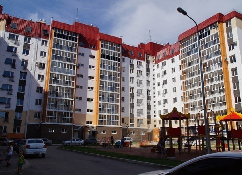 Стало известно, за сколько могут снять двухкомнатную квартиру в Волгограде четыре студента