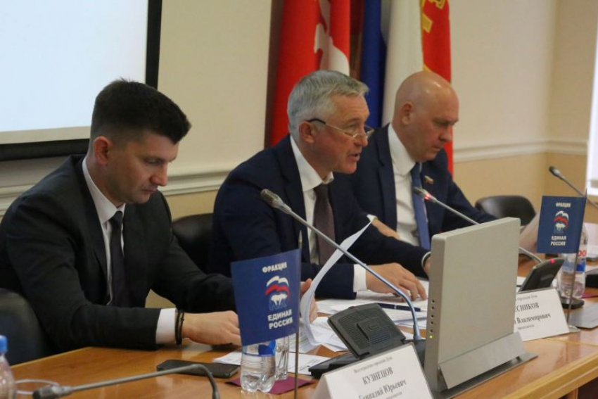 Гордума никак не соберётся обсуждать фекальную ЧС в Волгограде