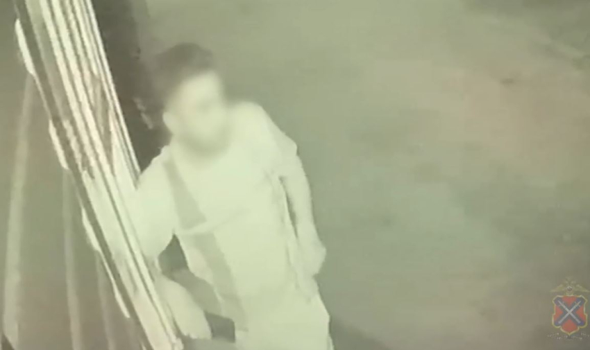 Погоня за бомжом попала на видео в Волгограде