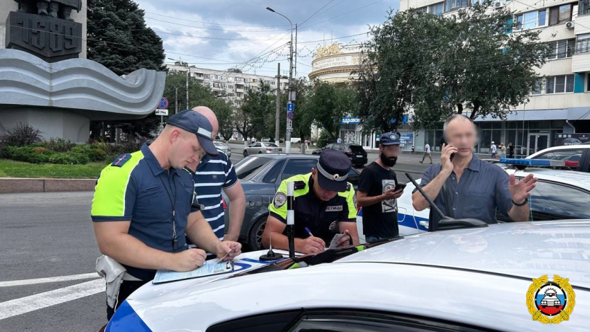 Скрытая полицейская облава на водителей началась в Волгограде