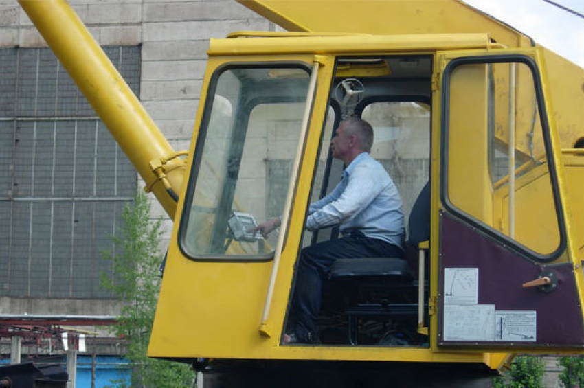 В Волгограде крановщик проведет 8 лет в колонии за продажу «спайса»