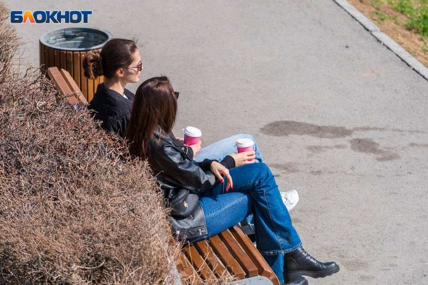 Крышесносная волна тепла пришла в Волгоград