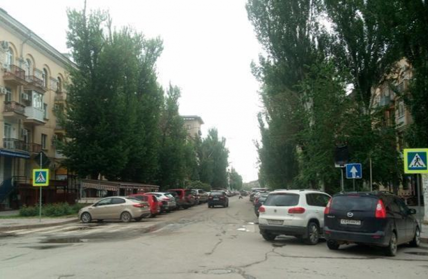 Улицу Советскую в Волгограде сделают двусторонней и отремонтируют