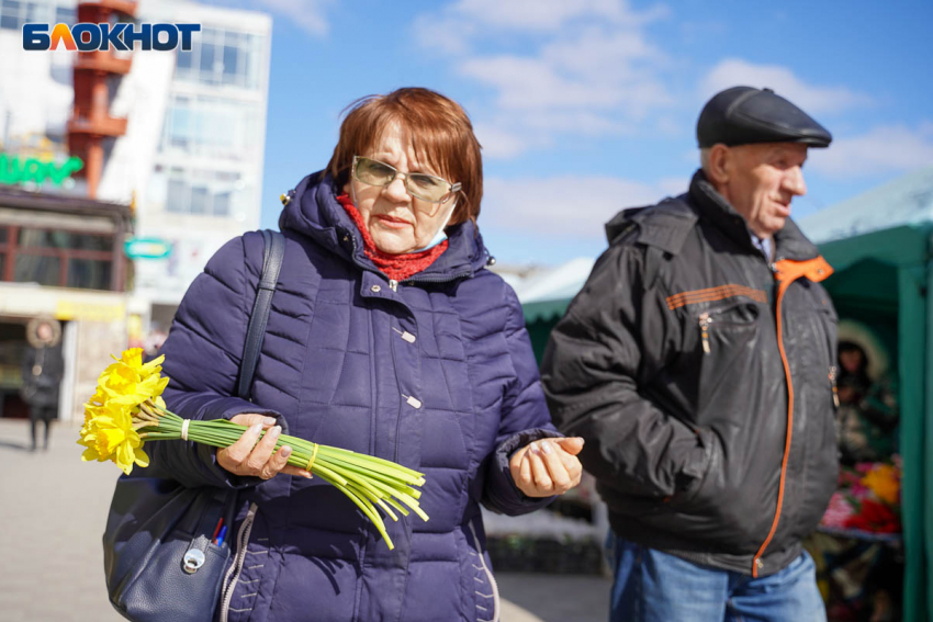 На 1000 волгоградских женщин приходится 864 мужчины