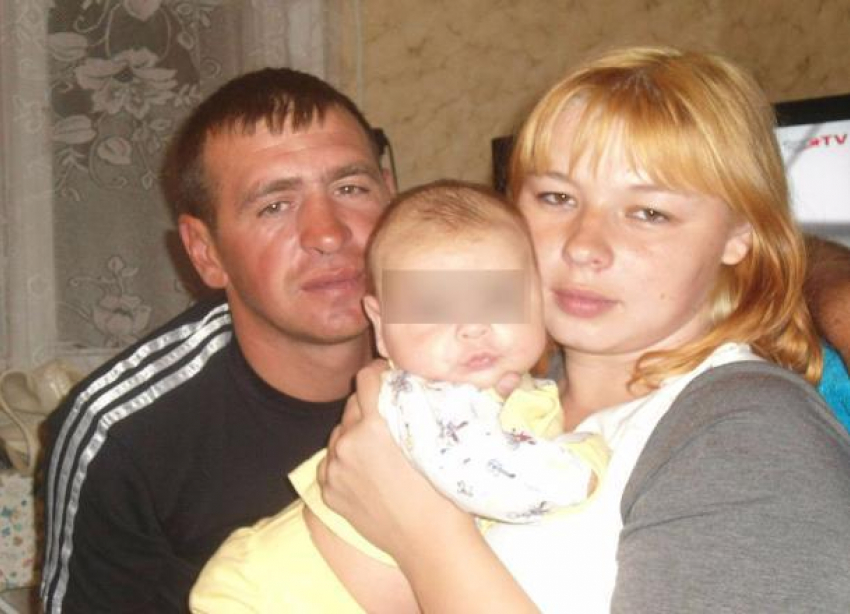 Подробности ДТП с тремя трупами под Волгоградом: супруги погибли, оставив 10-летнего сына дома 