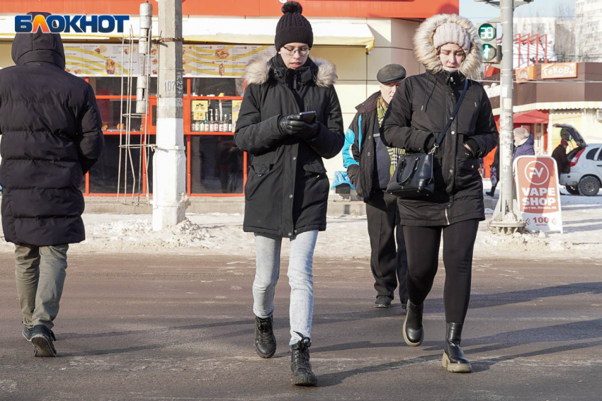 "Выхожу, не чувствуя ног": волгоградцы жалуются на аномальный холод в автобусе