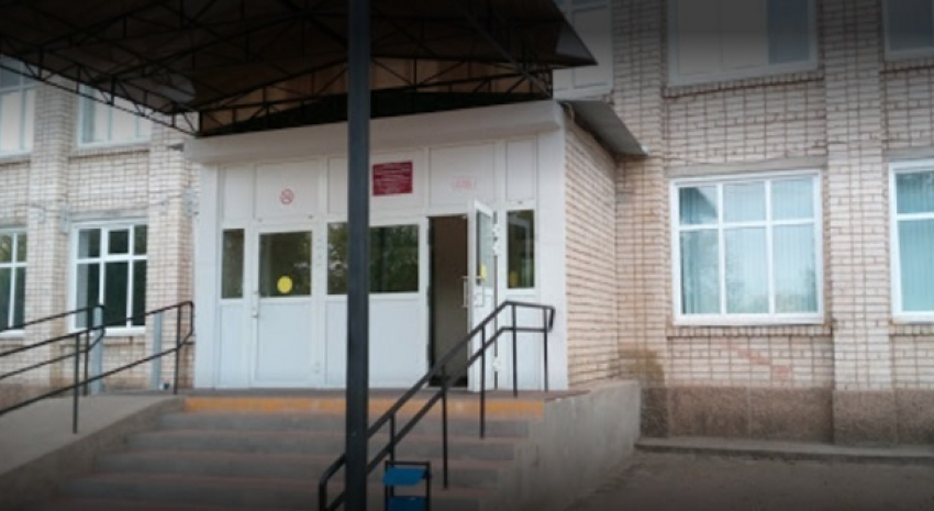 Изрезанное тело директора школы нашли в квартире в Волгоградской области