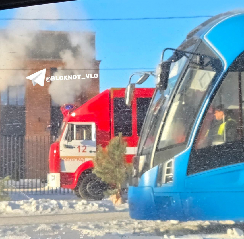 «Те самые бани» полыхали в Волгограде — видео