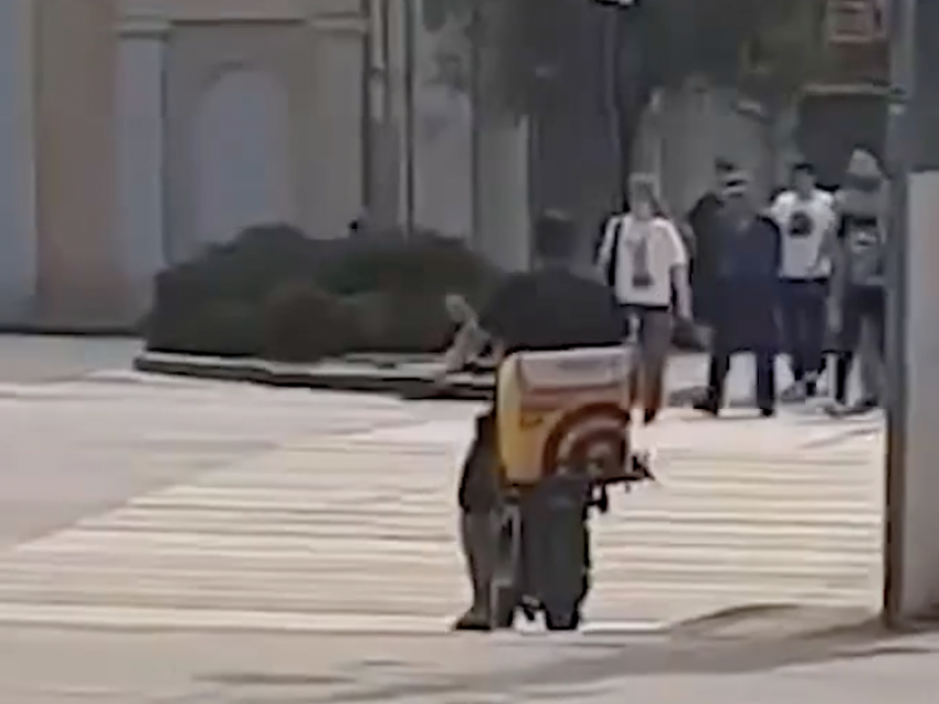 Облаву на самокатчиков устроили в центре Волгограда – видео 