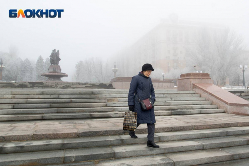 Волгоградскую область накроют снег с дождём и туманы