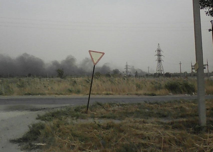 Волгоградцы постят фото пыльной бури и ее последствий 