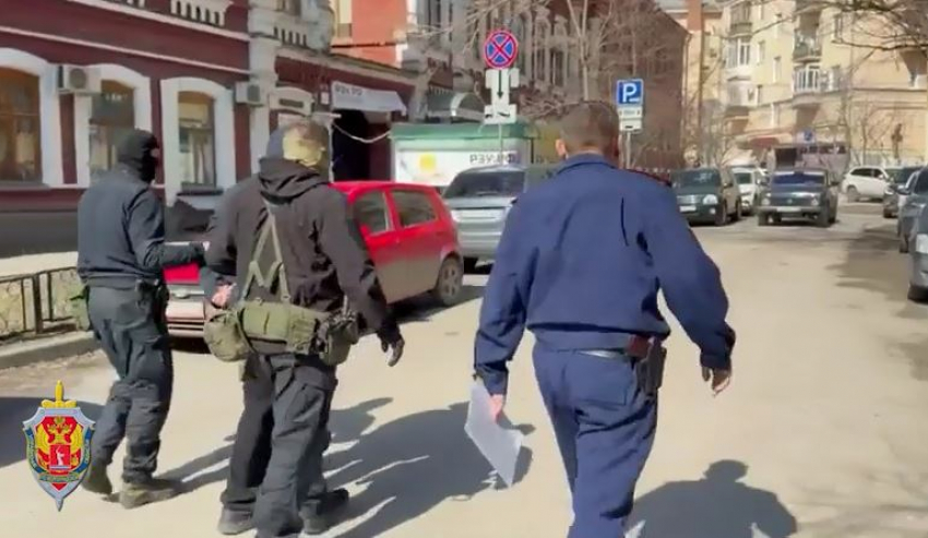 ФСБ показала допрос задержанных журналистов в Волгограде