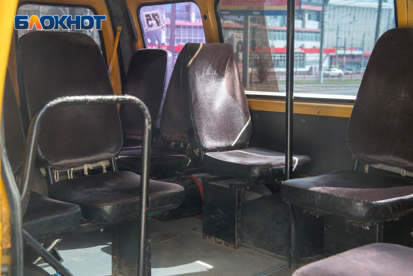 Ликвидацию маршруток Волгоград-Волжский ради троллейбусов высмеяли пассажиры