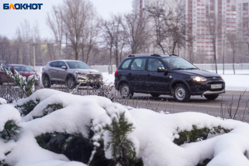 Минпромторг назвал марки машин, на которых разрешено таксовать с марта 