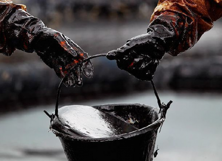 Волгоградская ОПГ украла нефти на 4,7 миллиона рублей