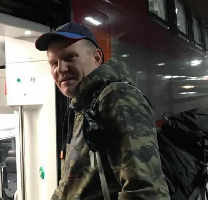 Марафон на выживание: промышленник Олег Савченко преодолеет четыре пустыни с флагом Волгоградской области